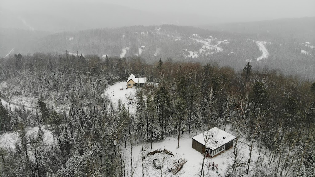 Aura Chalets | 51 rue du Prestige, Saint-Côme, QC J0K 2B0, Canada | Phone: (514) 316-7079