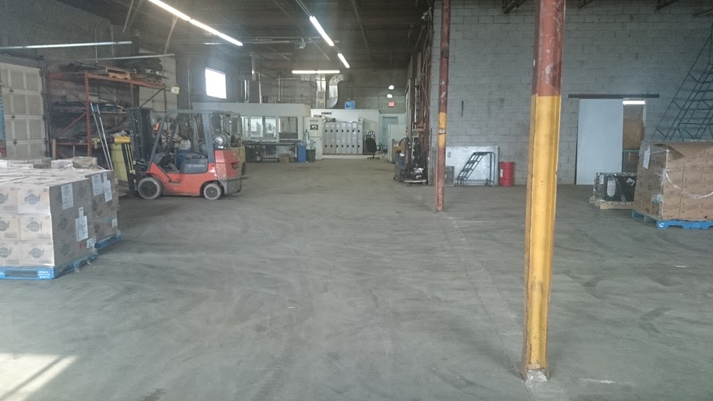 KDTRUCKING INC | 2500 Lawrence Ave E #16, Scarborough, ON M1P 2R7, Canada | Phone: (416) 751-5400