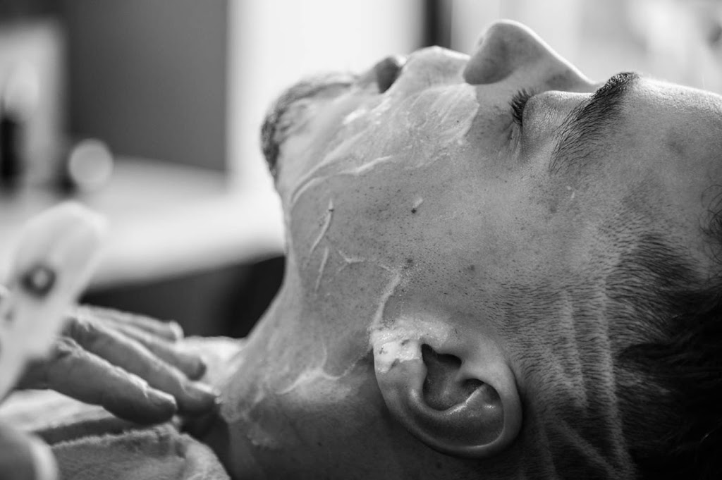 Silver Fox Barbershop | 6 Murray St, Ottawa, ON K1N 6Z4, Canada | Phone: (613) 680-2369
