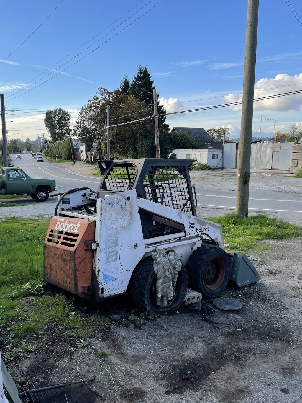 Bridgeview Salvage & Demolition Ltd. | 12504 Old Yale Rd, Surrey, BC V3V 3X8, Canada | Phone: (604) 679-4679