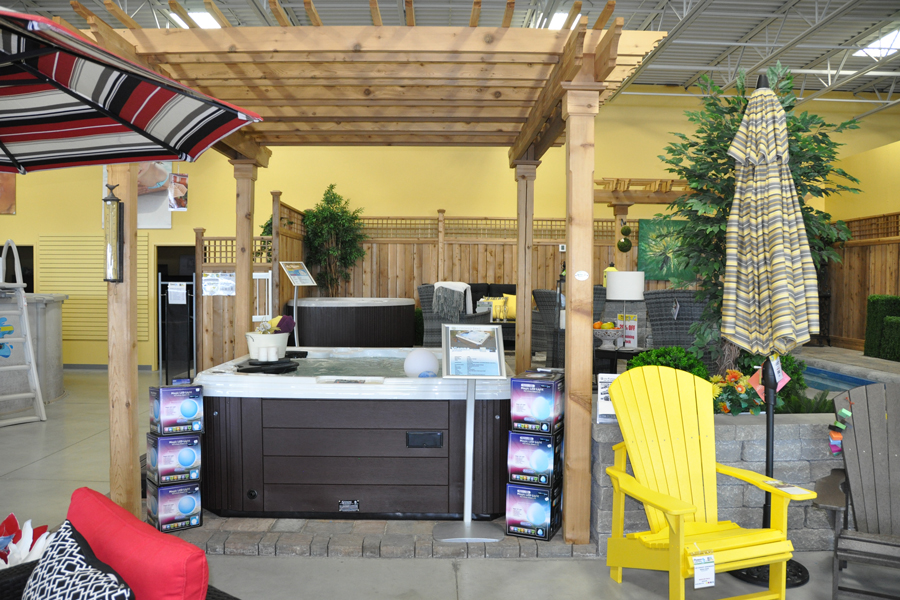 Pioneer Family Pools & Spas | 143 Lynden Rd, Brantford, ON N3R 8L7, Canada | Phone: (519) 770-4422