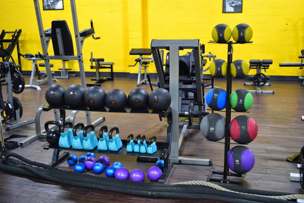 Quick Fitness | 9446 McLaughlin Rd N #16, Brampton, ON L6X 4H9, Canada | Phone: (905) 861-9999