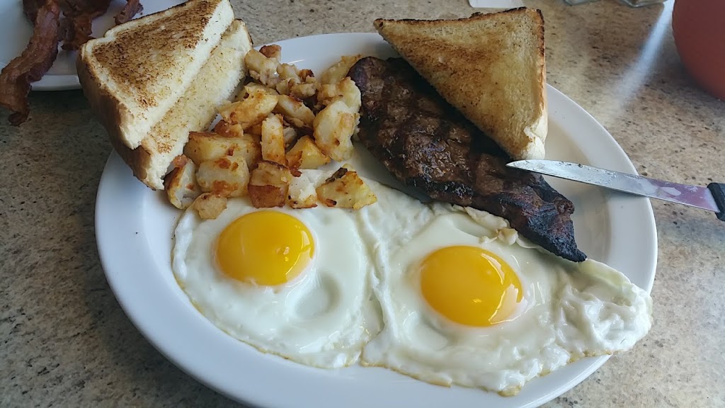 Phyls All Day Breakfast Lunch and Dinner | 6864 Lundys Ln, Niagara Falls, ON L2G 1V6, Canada | Phone: (905) 374-7495