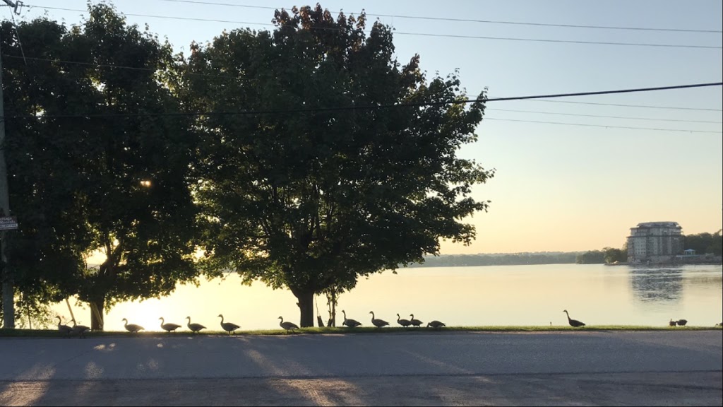 Lakeside Inn Massage Therapy | 86 Creighton St S, Orillia, ON L3V 1B2, Canada | Phone: (705) 325-2514