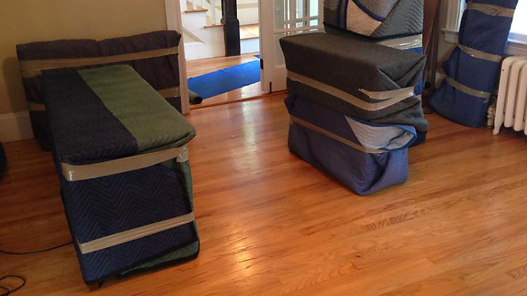Red leaf moving $ Storage | 112 Benhurst Cres, Brampton, ON L7A 0B7, Canada | Phone: (905) 872-1362