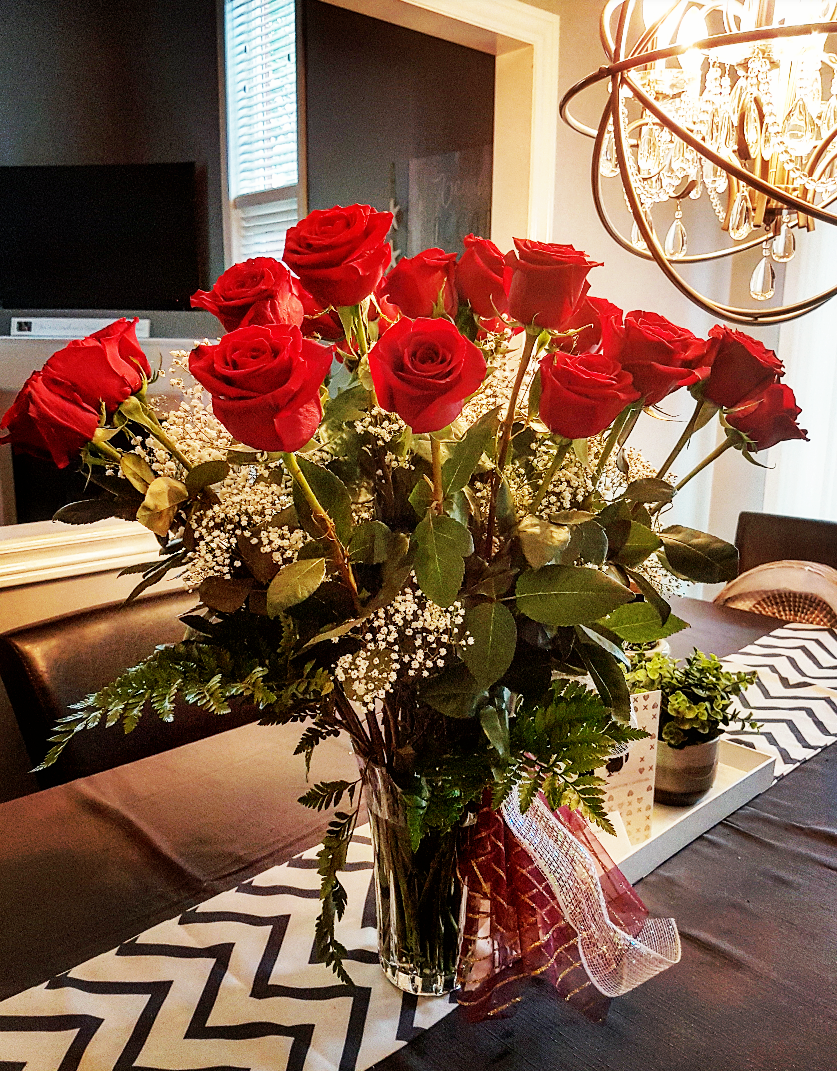 Hilltop Flowers | 368 Queen St S, Bolton, ON L7E 4Z7, Canada | Phone: (905) 857-7440