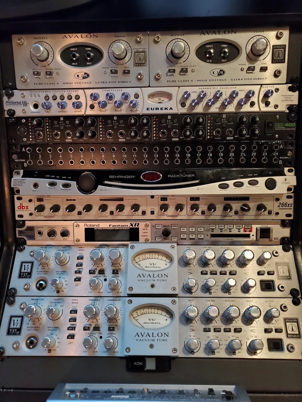 STUDIO D | 631 Rang Saint Joseph, Saint-Élie-de-Caxton, QC G0X 2N0, Canada | Phone: (819) 268-8470