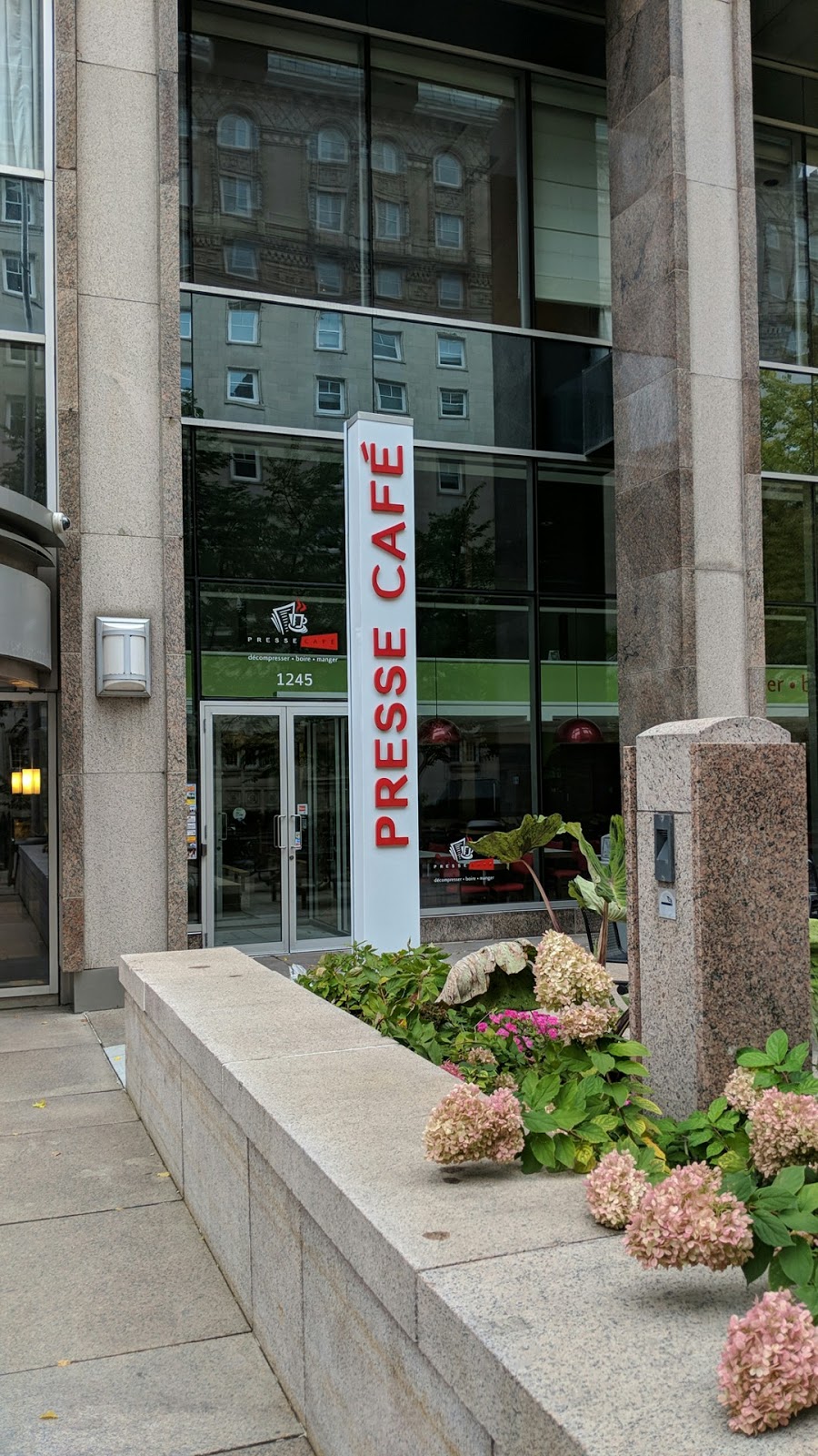 Presse Café | cafe | 1245 Rue Sherbrooke Ouest, Montréal, QC H3G 1G2, Canada | 5145077091 OR +1 514-507-7091