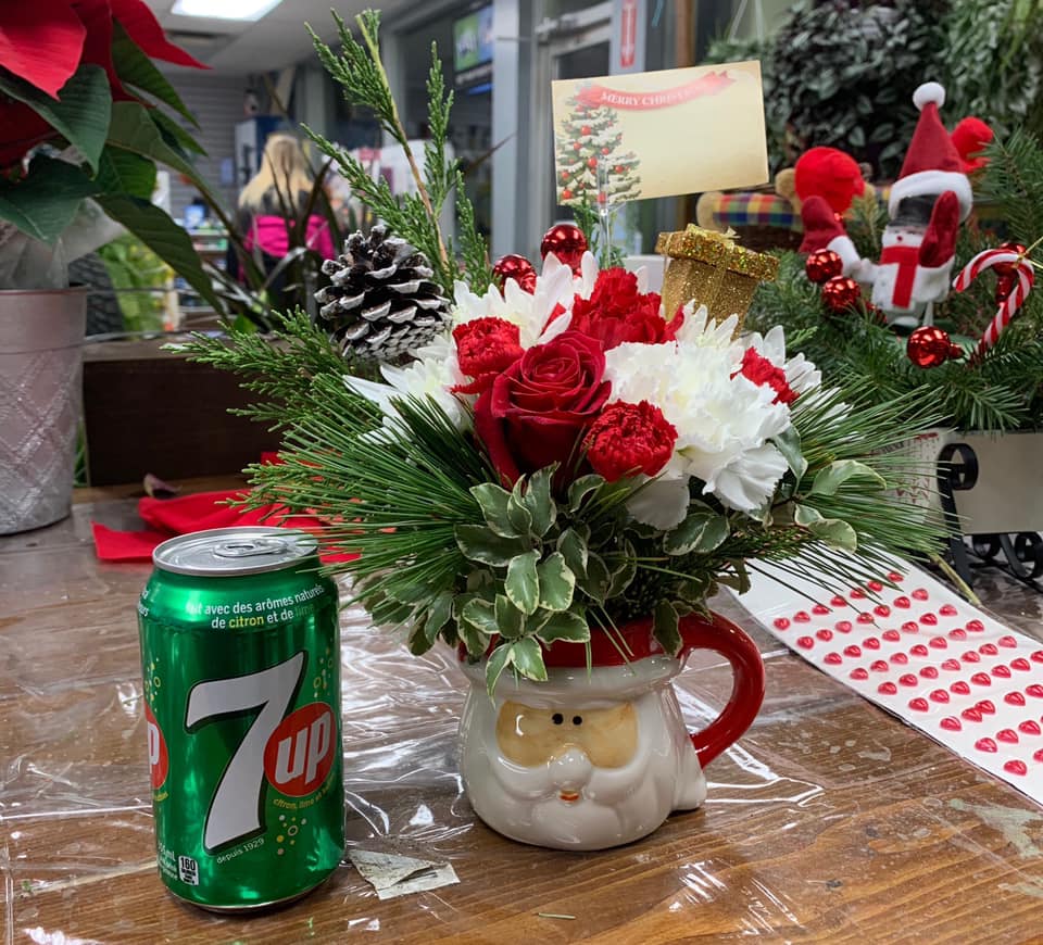 62 flowers | 6658 HWY 62 North, Belleville, ON K8N 0L9, Canada | Phone: (613) 438-0843