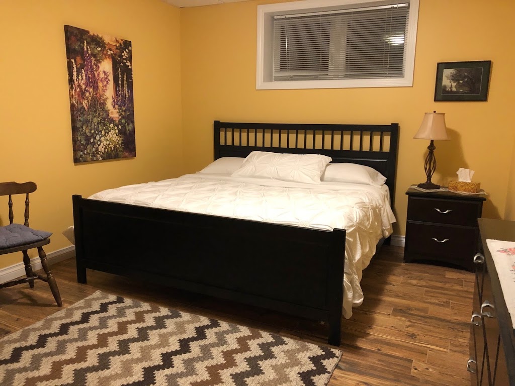 Bonne Nuit Bed & Breakfast | 4604 McDougall Dr, Smoky Lake, AB T0A 3C0, Canada | Phone: (780) 880-0101