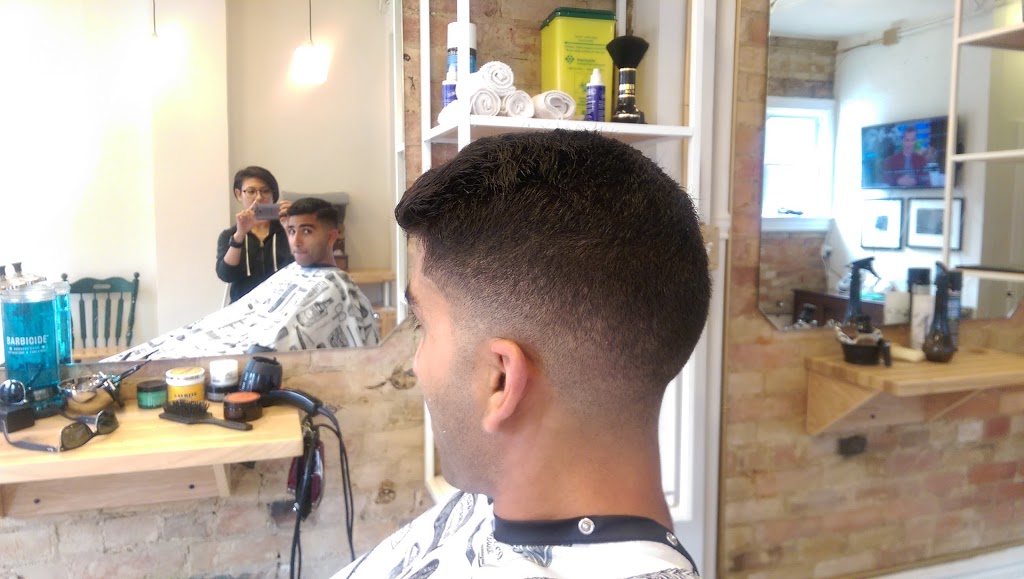 Manstop Barber Shop | hair care | 71 Duncan St, Toronto, ON M5V 2C5, Canada | 6477801111 OR +1 647-780-1111