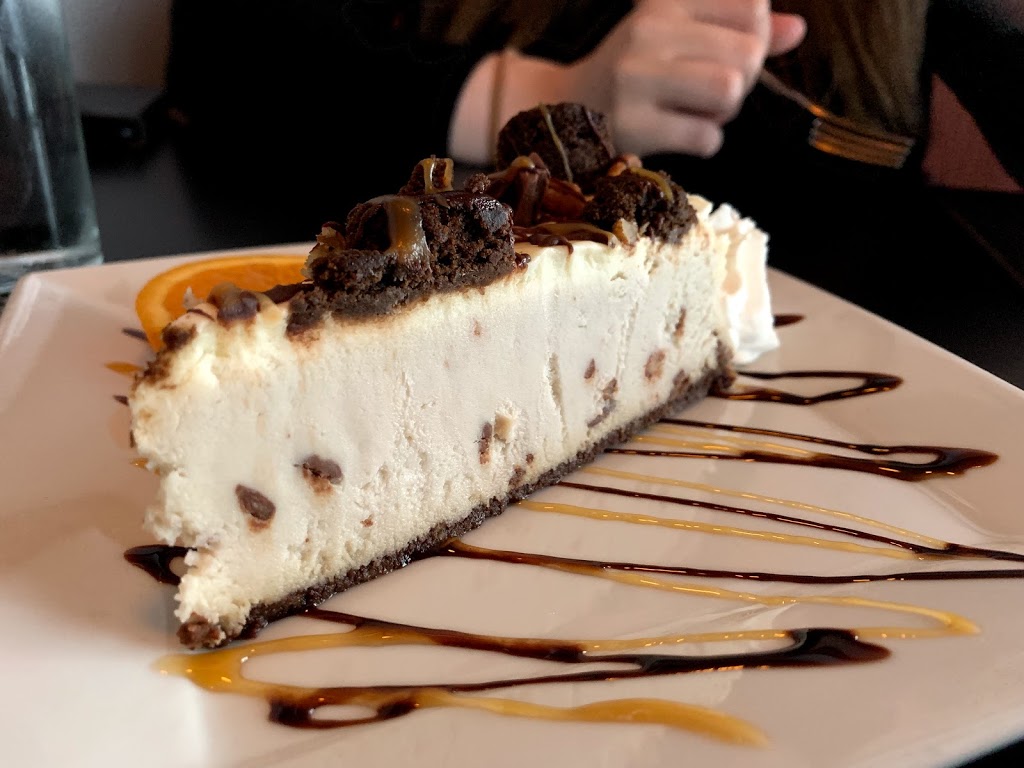 Charlies Steak House & Bar | 978 Kenmount Rd, Paradise, NL A1L 1N3, Canada | Phone: (709) 221-5634