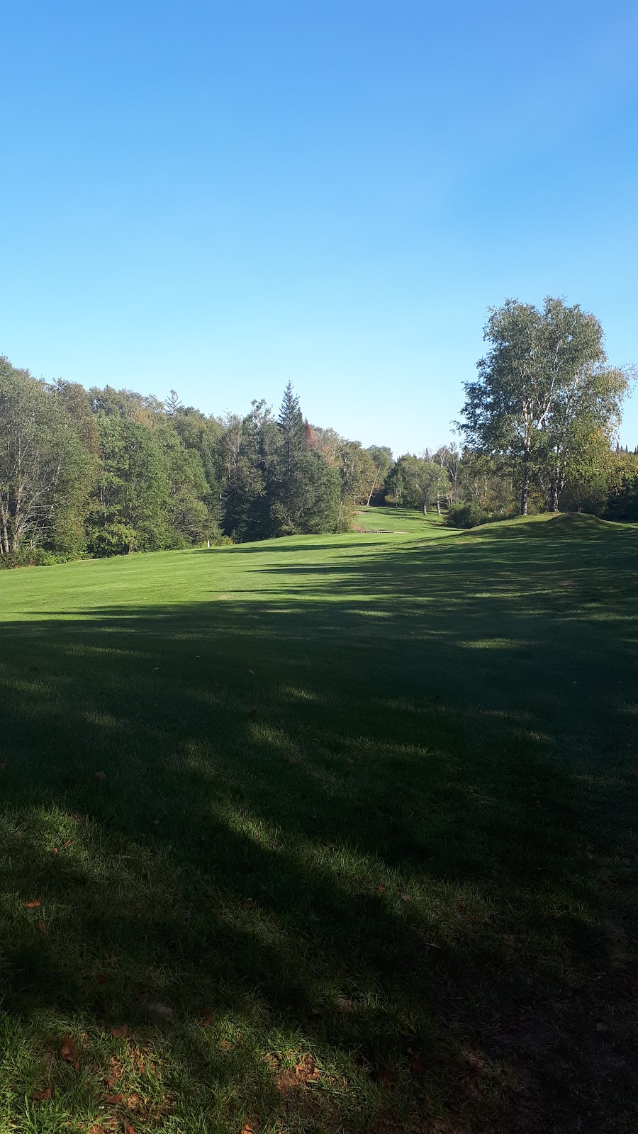 Eagle Lake Golf Course | 2035 Eagle Lake Rd, South River, ON P0A 1X0, Canada | Phone: (705) 386-0261