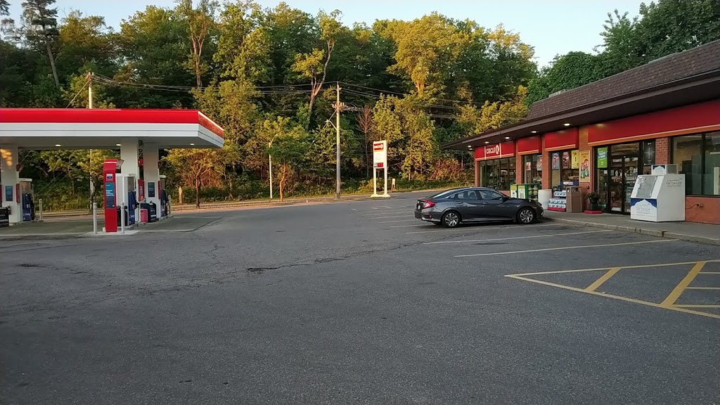 Esso | 300 Bleams Rd, Kitchener, ON N2E 2N1, Canada