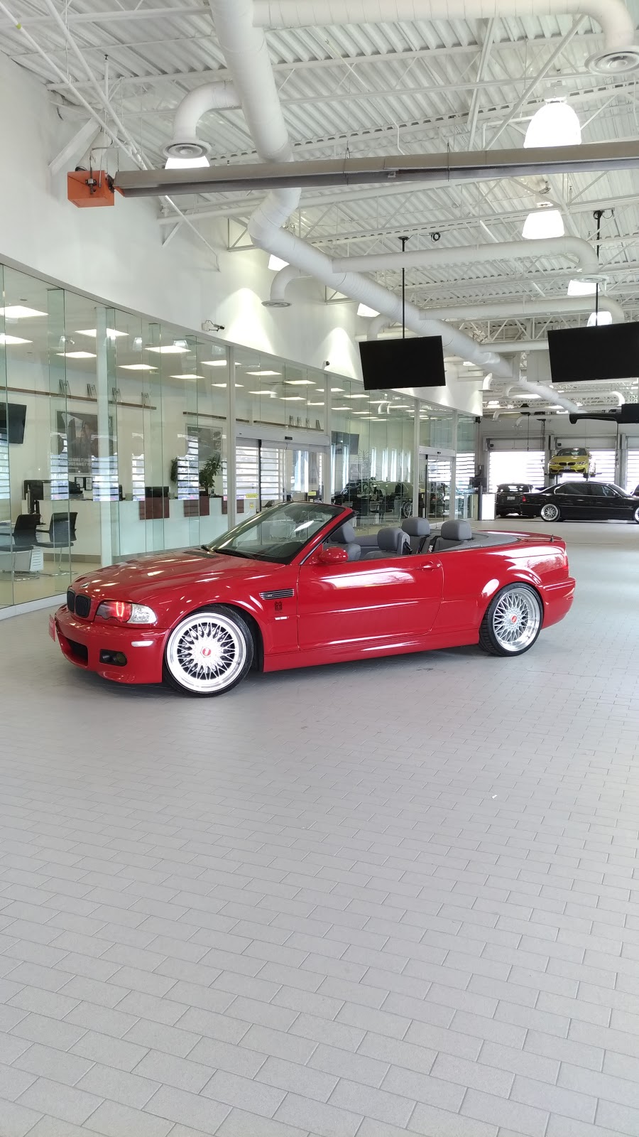 Tirehaus | 230 Pritchard Rd, Hamilton, ON L8W 3P7, Canada | Phone: (905) 387-8555