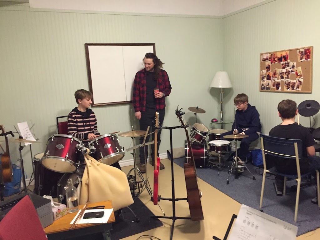 Mansion on the Hill Music lessons | 72 Northcliffe Dr, Brookside, NS B3T 1S7, Canada | Phone: (902) 229-4688