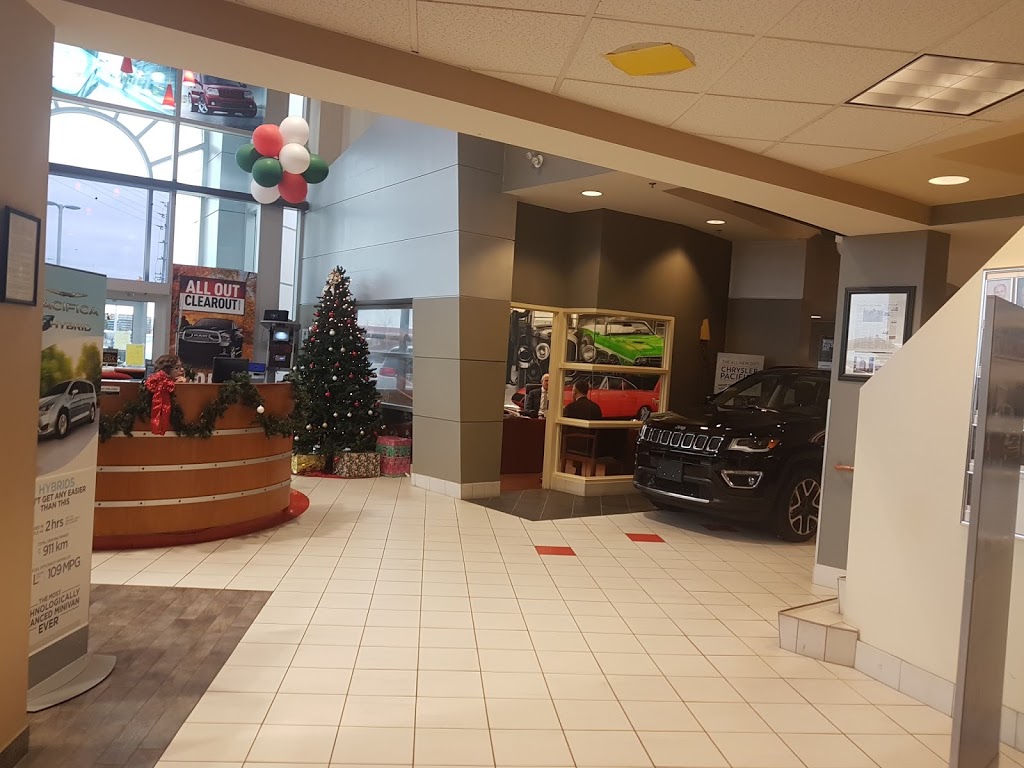 Team Chrysler Jeep Dodge RAM | 777 Bancroft Dr, Mississauga, ON L5V 2Y6, Canada | Phone: (888) 488-3980
