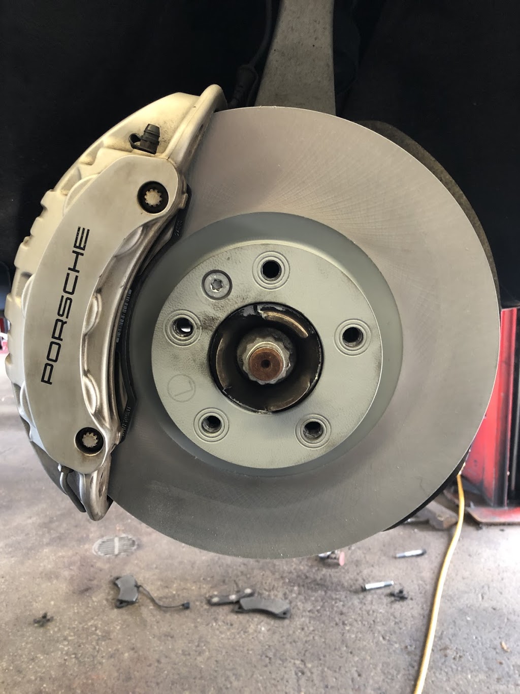 PW Transmission & Auto Repair | 2320 Dixie Rd, Mississauga, ON L4Y 1Z4, Canada | Phone: (905) 276-2268