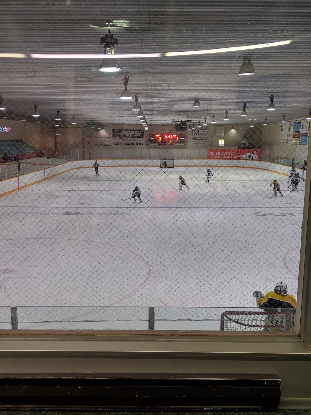 Teulon-Rockwood Arena | 28 8 Ave SE, Teulon, MB R0C 3B0, Canada | Phone: (204) 886-0505