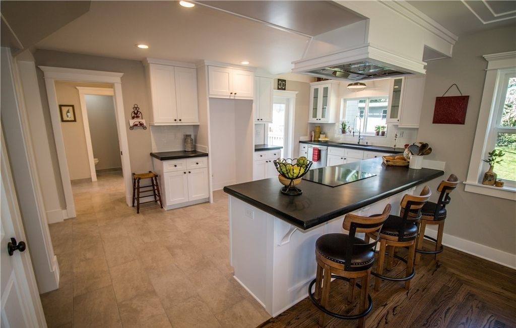 MJT Painting | 3553 Trethewey St, Abbotsford, BC V2T 5A9, Canada | Phone: (778) 706-8900