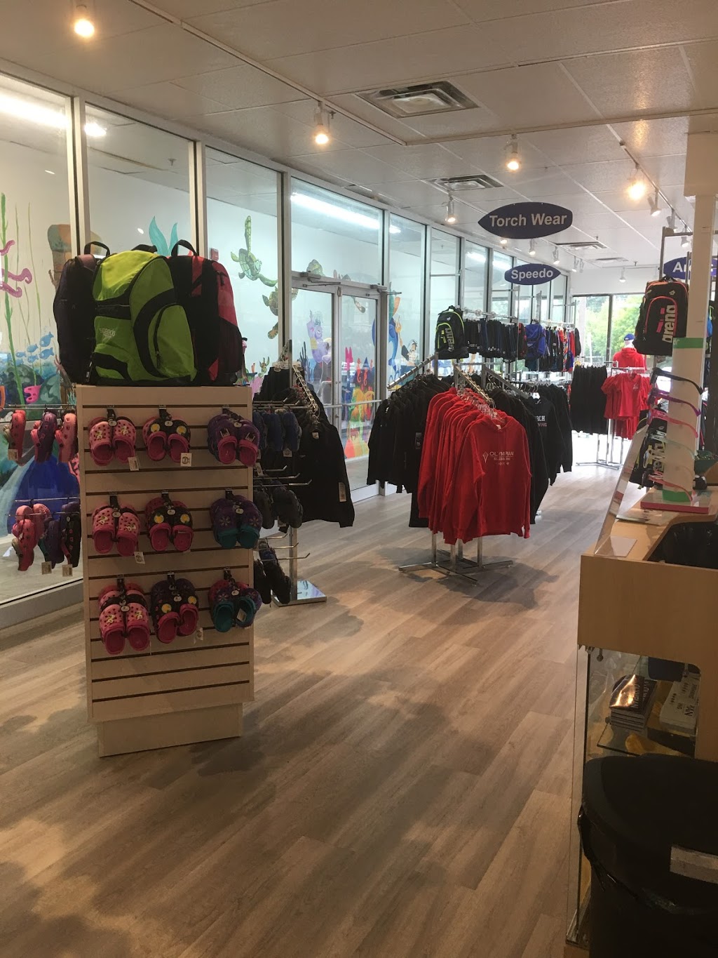 Olyms Swim Shop | 2539 Warden Ave, Scarborough, ON M1W 2H5, Canada | Phone: (416) 859-7946