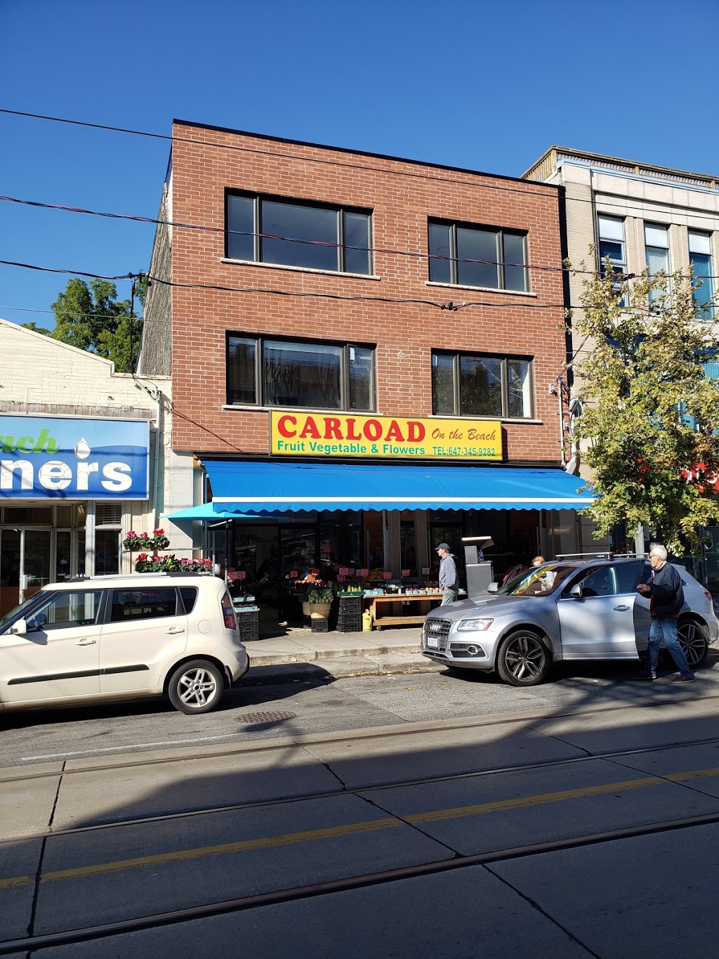 Carload On the Beach | 2054 Queen St E, Toronto, ON M4L 1J4, Canada | Phone: (647) 345-9282