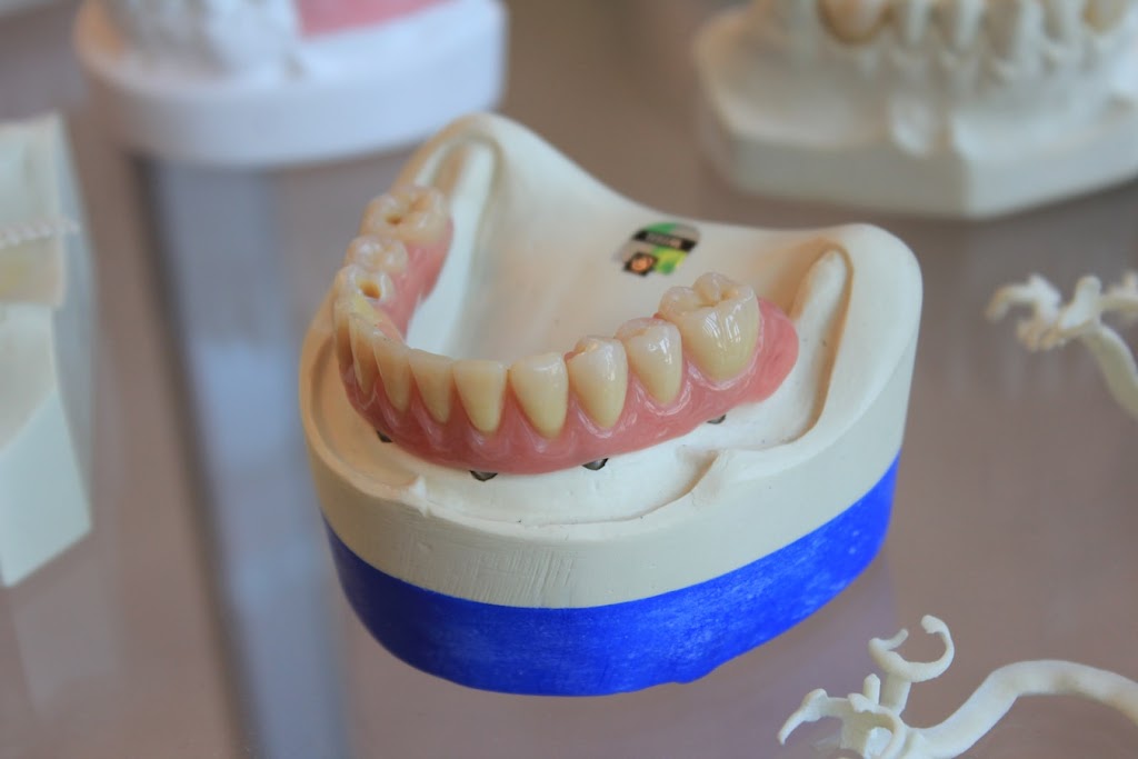 CompuSmiles Inc Denture Clinic | 1700 Corydon Ave #209, Winnipeg, MB R3N 0K1, Canada | Phone: (204) 487-7237