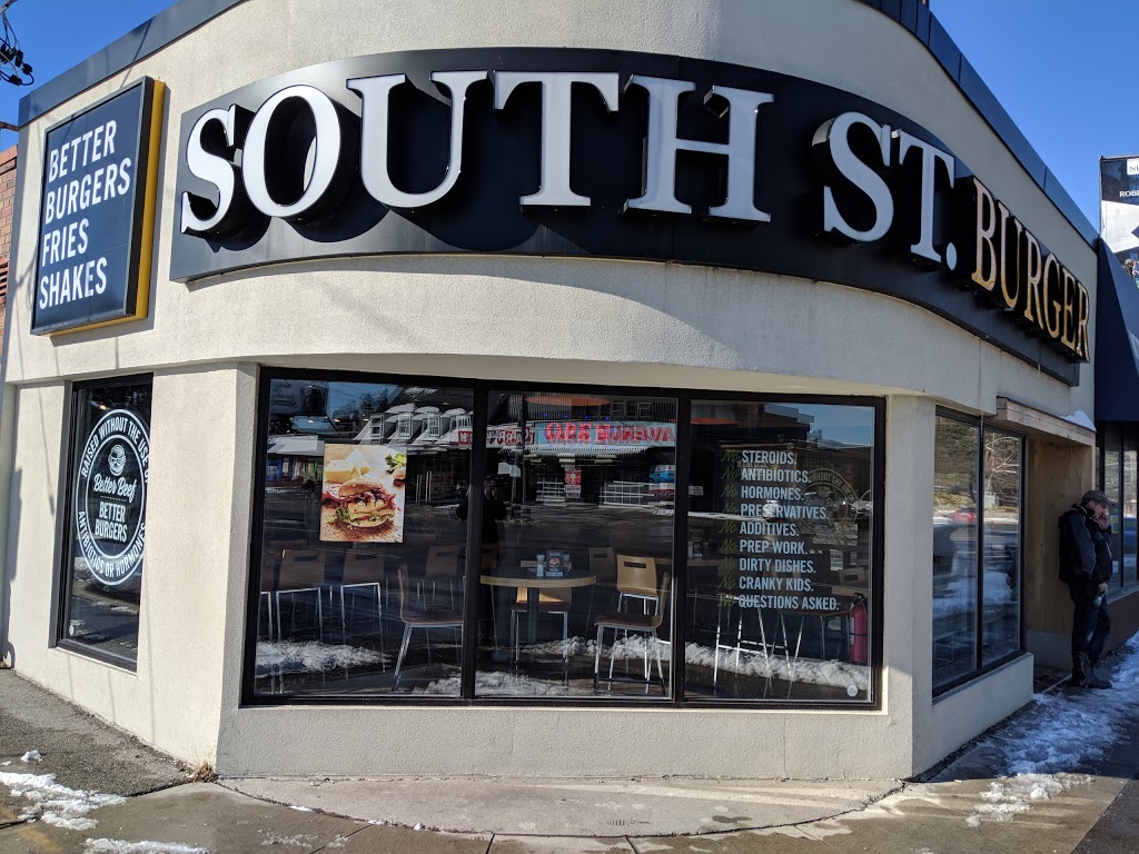 South St. Burger | 1542 Avenue Rd, North York, ON M5M 3X5, Canada | Phone: (416) 551-4224