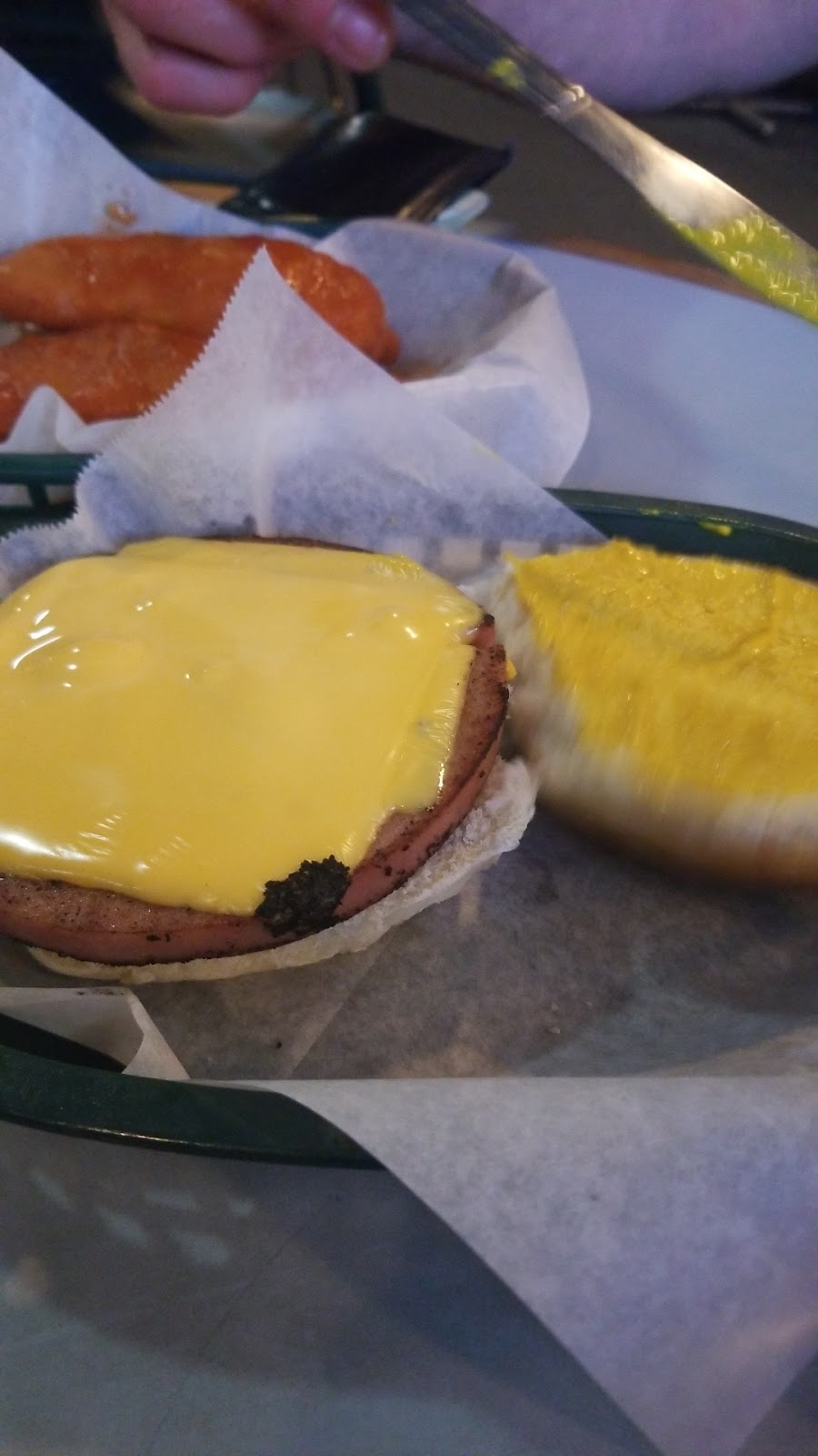 Neighbors Sports Bar & Grill | 659 Cleveland Dr, Cheektowaga, NY 14225, USA | Phone: (716) 832-4091