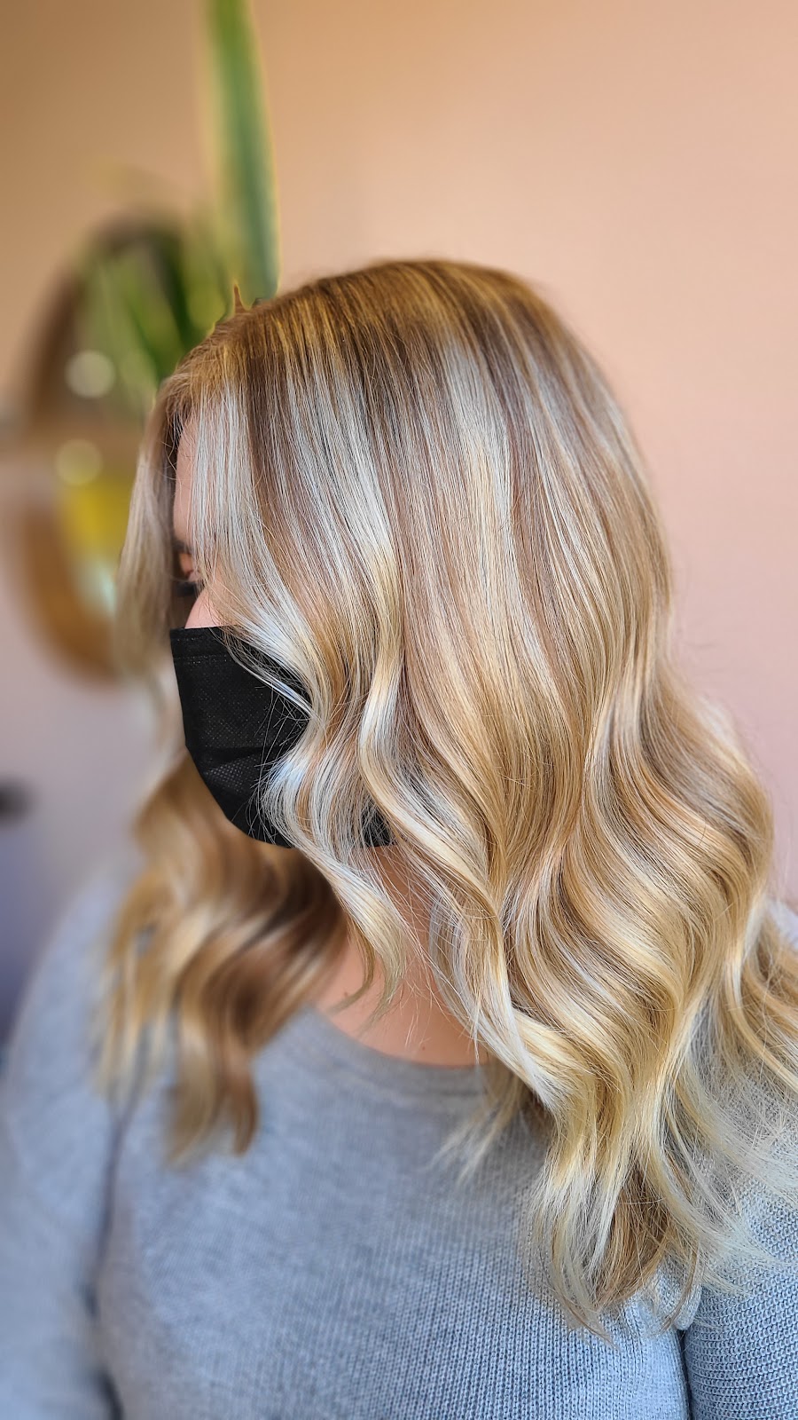 KUMO hair salon | 440 Concession St, Hamilton, ON L9A 1C2, Canada | Phone: (289) 426-5653