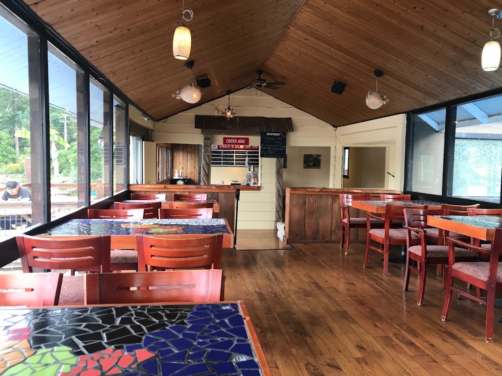 merridale at the lake | 2346 Shawnigan Lake Rd, Shawnigan Lake, BC V0R 2W5, Canada | Phone: (778) 746-1066