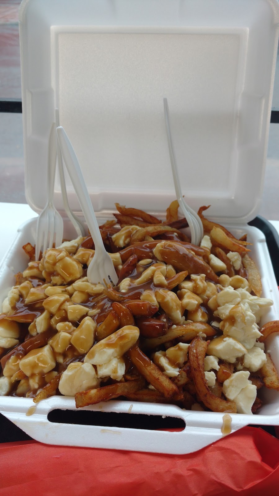 La Patate Doree | 157 Rue Eddy, Gatineau, QC J8X 1V1, Canada | Phone: (819) 770-5090