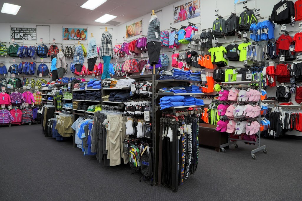 Clement | 3333 Rue du Carrefour, Québec, QC G1C 5R9, Canada | Phone: (418) 780-1700