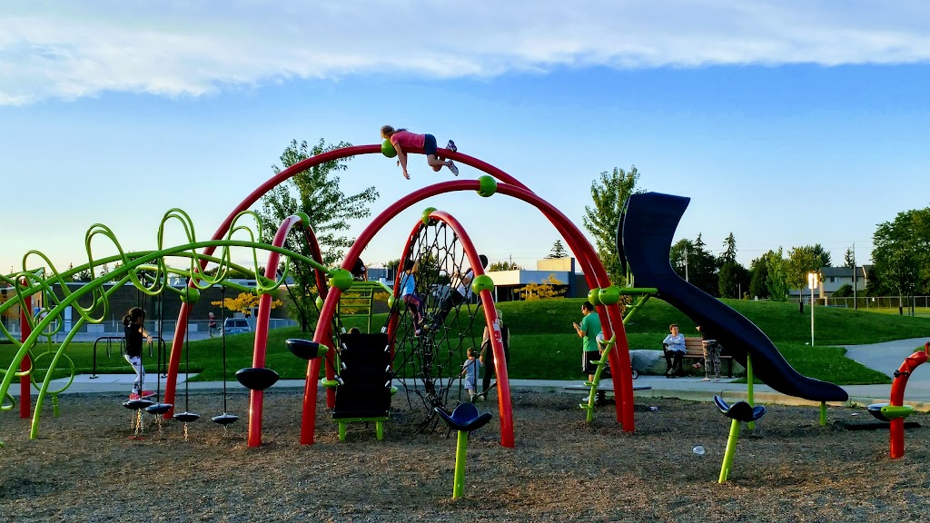 Westminster Pool | 650 Osgoode Dr, London, ON N6E 1C1, Canada | Phone: (519) 661-4418