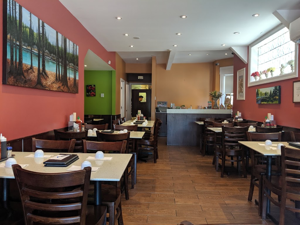 Pho Viet Taste Restaurant | 1395 Wellington St. W, Ottawa, ON K1Y 2X1, Canada | Phone: (613) 695-9889