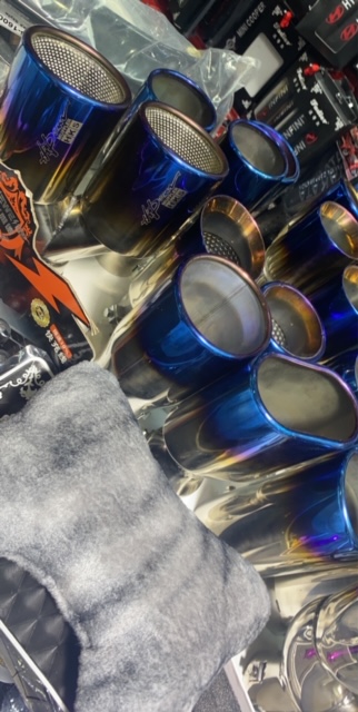 NeedForSpeed | inside haggler flea market, 1565 Barton St E, Hamilton, ON L8H 2Y3, Canada | Phone: (647) 779-2970