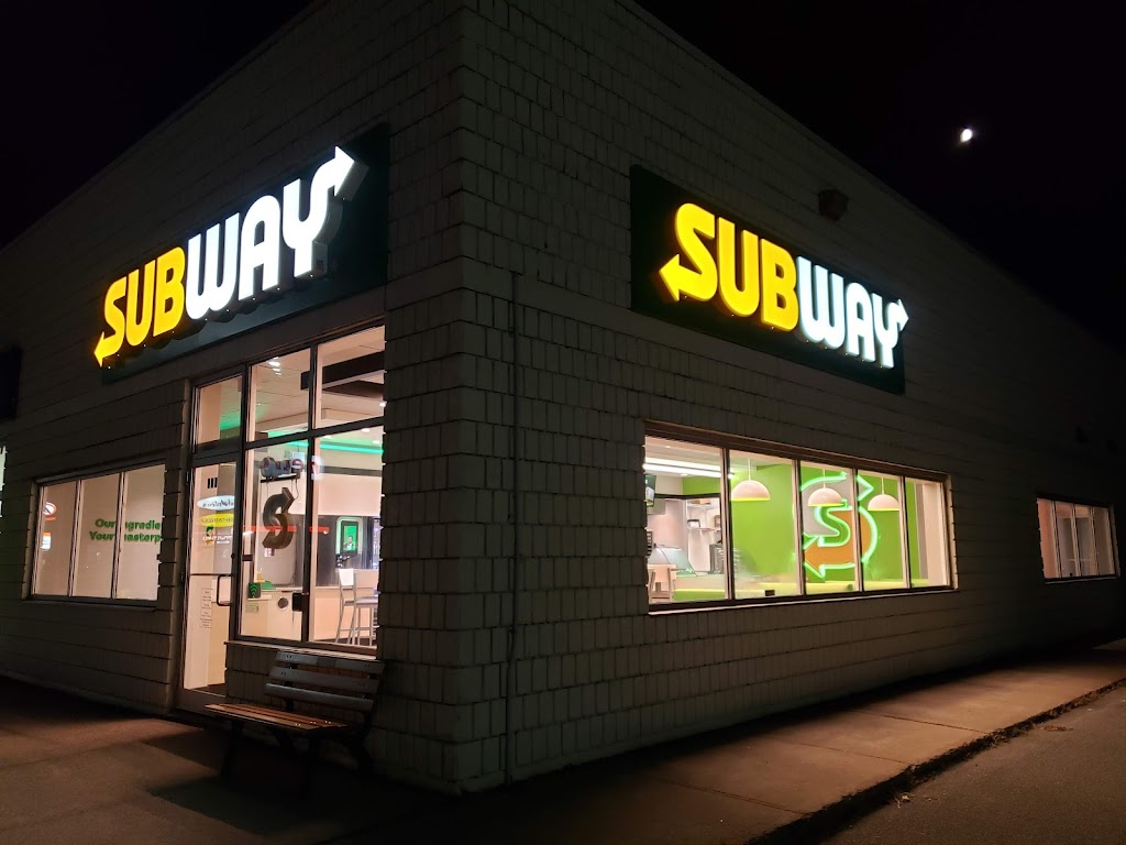 Subway | 210 Front St unit b, Sturgeon Falls, ON P2B 2J3, Canada | Phone: (705) 580-5005