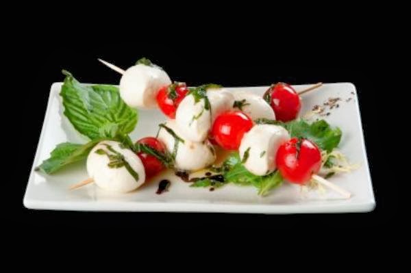 Graffitis Italian Eatery | 101 Kanata Ave, Kanata, ON K2T 1E6, Canada | Phone: (613) 271-0921