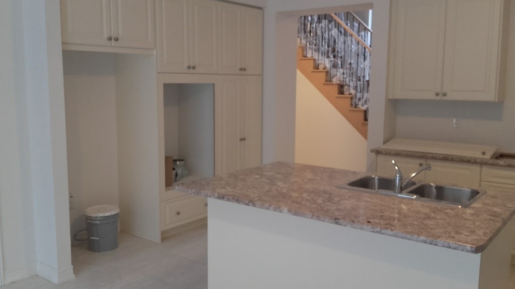 Stonemanor Woods | 974 Sunnidale Rd, Barrie, ON L4M 4S4, Canada | Phone: (705) 252-5861