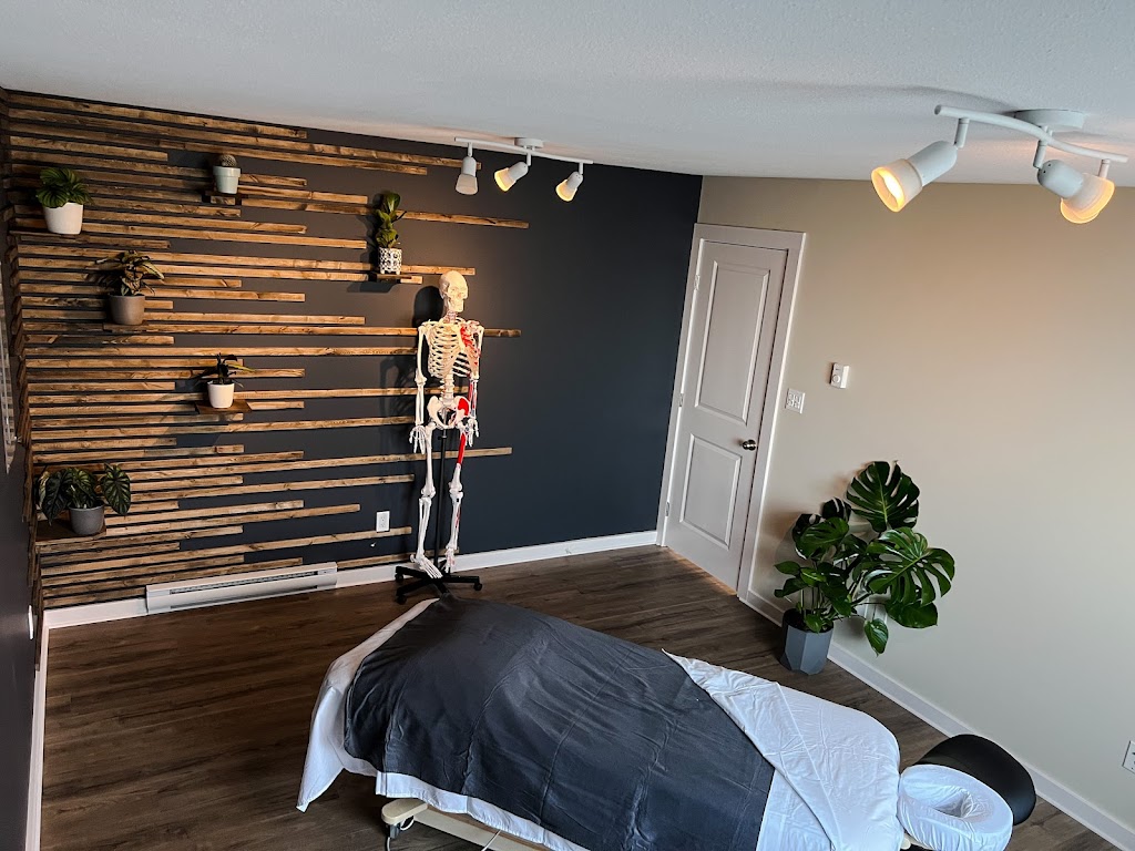 Velvaere Massage Therapy | 921D Fairdowne Rd, Parksville, BC V9P 0B2, Canada | Phone: (250) 616-2195