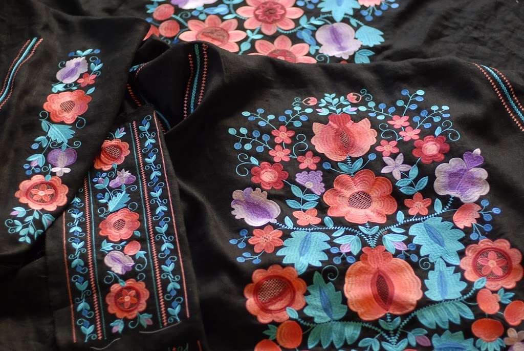 ArtEmbroidery | 22150 Dewdney Trunk Rd, Maple Ridge, BC V2X 3H6, Canada | Phone: (778) 322-2073
