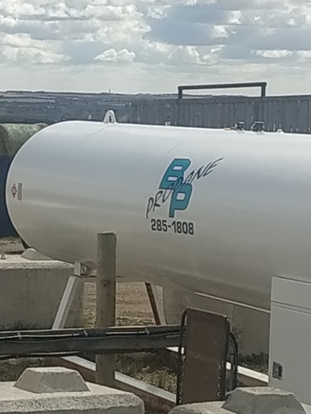 Tiger Propane | 270167 24 St SW, Airdrie, AB T4B 3N8, Canada | Phone: (403) 948-5856
