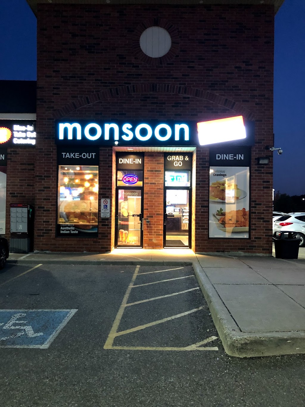 Monsoon Best Indian Restaurant Brampton | 945 Peter Robertson Blvd Unit# 1, Brampton, ON L6R 2R6, Canada | Phone: (905) 793-8300