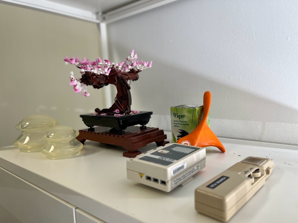 Kinnext Health Aurora | 40 Engelhard Dr Unit 7, Aurora, ON L4G 6X6, Canada | Phone: (416) 562-6061