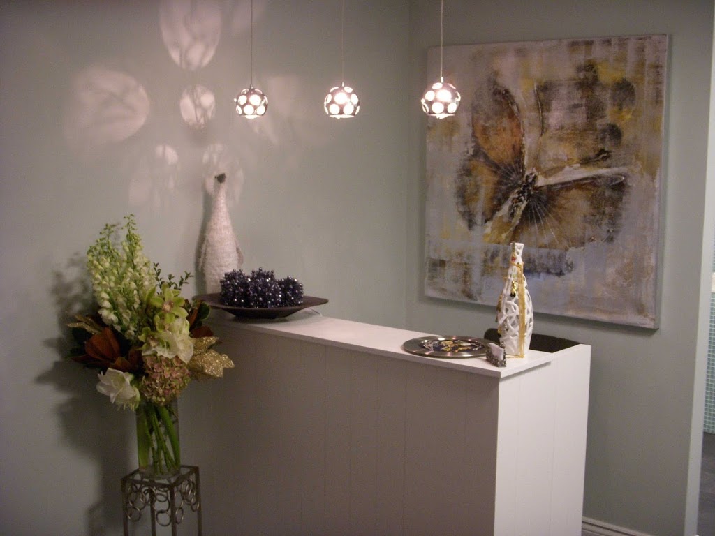 The Alcove Hair Studio | 20 Freel Ln #2, Whitchurch-Stouffville, ON L4A 8B9, Canada | Phone: (905) 591-1840