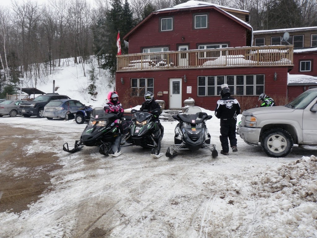 Ox Narrows Lodge | 3538 Kushog Lake Rd, Algonquin Highlands, ON K0M 1J2, Canada | Phone: (416) 580-2272