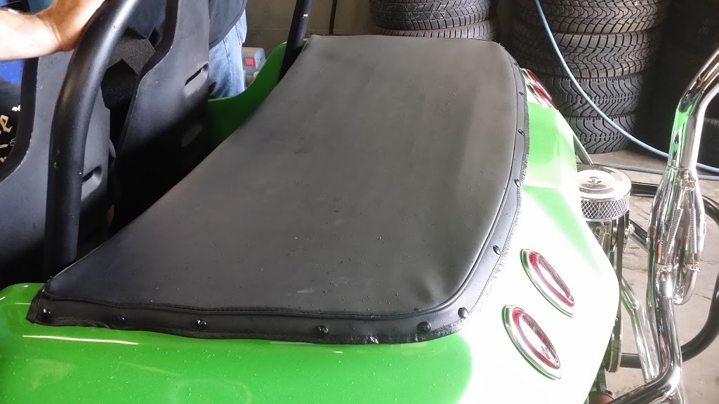 Finch Auto Trim | 145 Turbine Dr, North York, ON M9L 2S7, Canada | Phone: (416) 889-2381