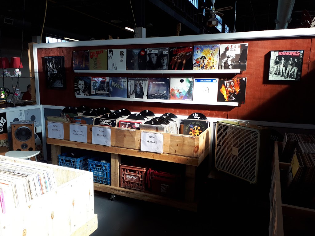 Old East Village Vinyl | electronics store | 900 Ontario St, London, ON N5W 3X9, Canada | 2262343677 OR +1 226-234-3677