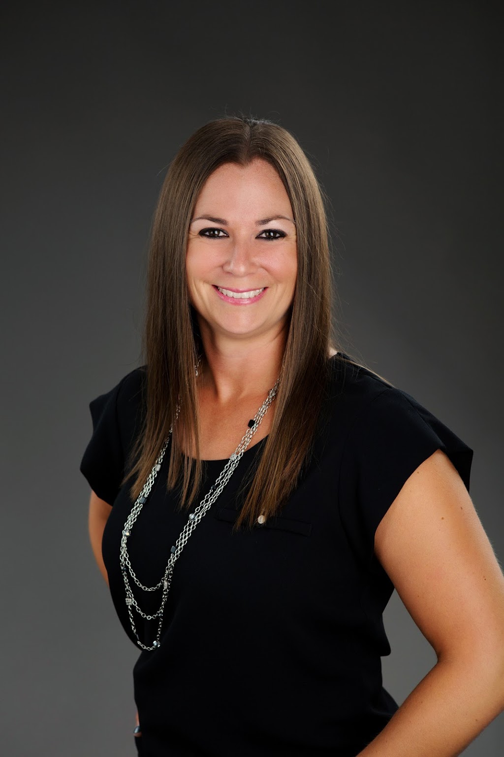 Julianne Reynolds - Sales Representative - Keller Williams Energ | Peterborough, ON K9H 2L1, Canada | Phone: (705) 868-8812