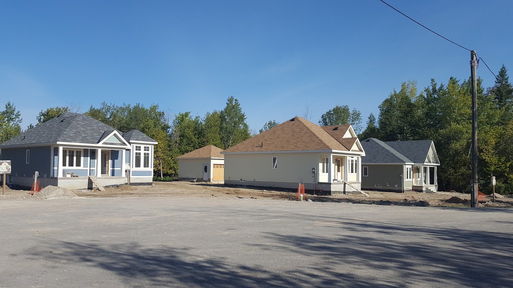 Stayner Travel Trailer Ltd | 8975 Beachwood Rd, Wasaga Beach, ON L9Z 2Y1, Canada | Phone: (705) 429-2600